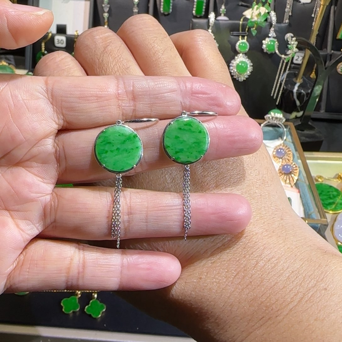 翡翠18K金镶嵌颈饰耳钩