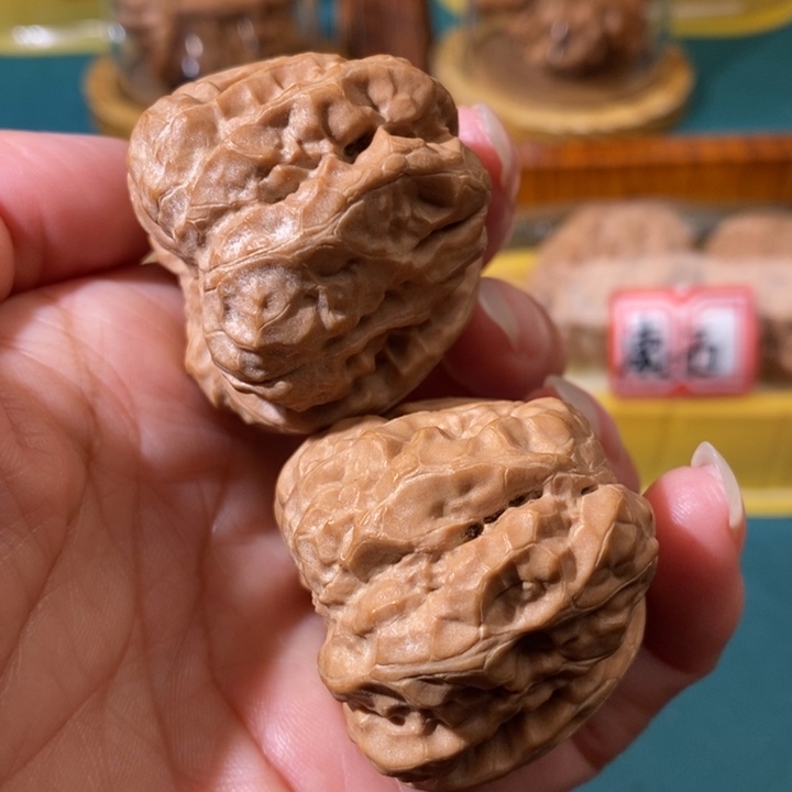 文玩核桃吊坠肌肉蛙