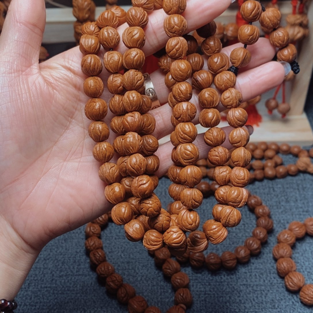 一***人桃核吊坠龙纹桃枭