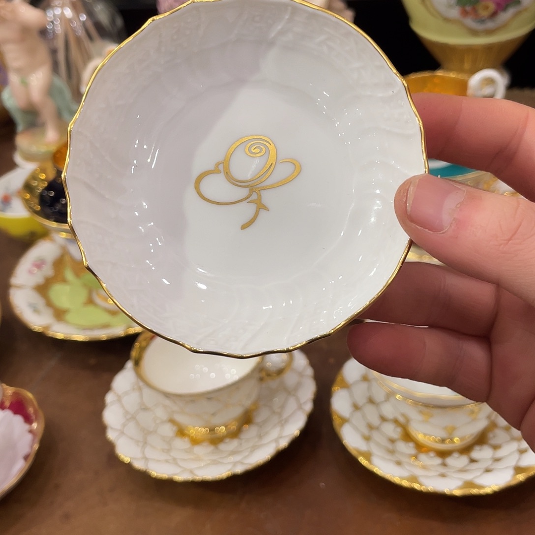 瓷片中古一等9厘米小碟