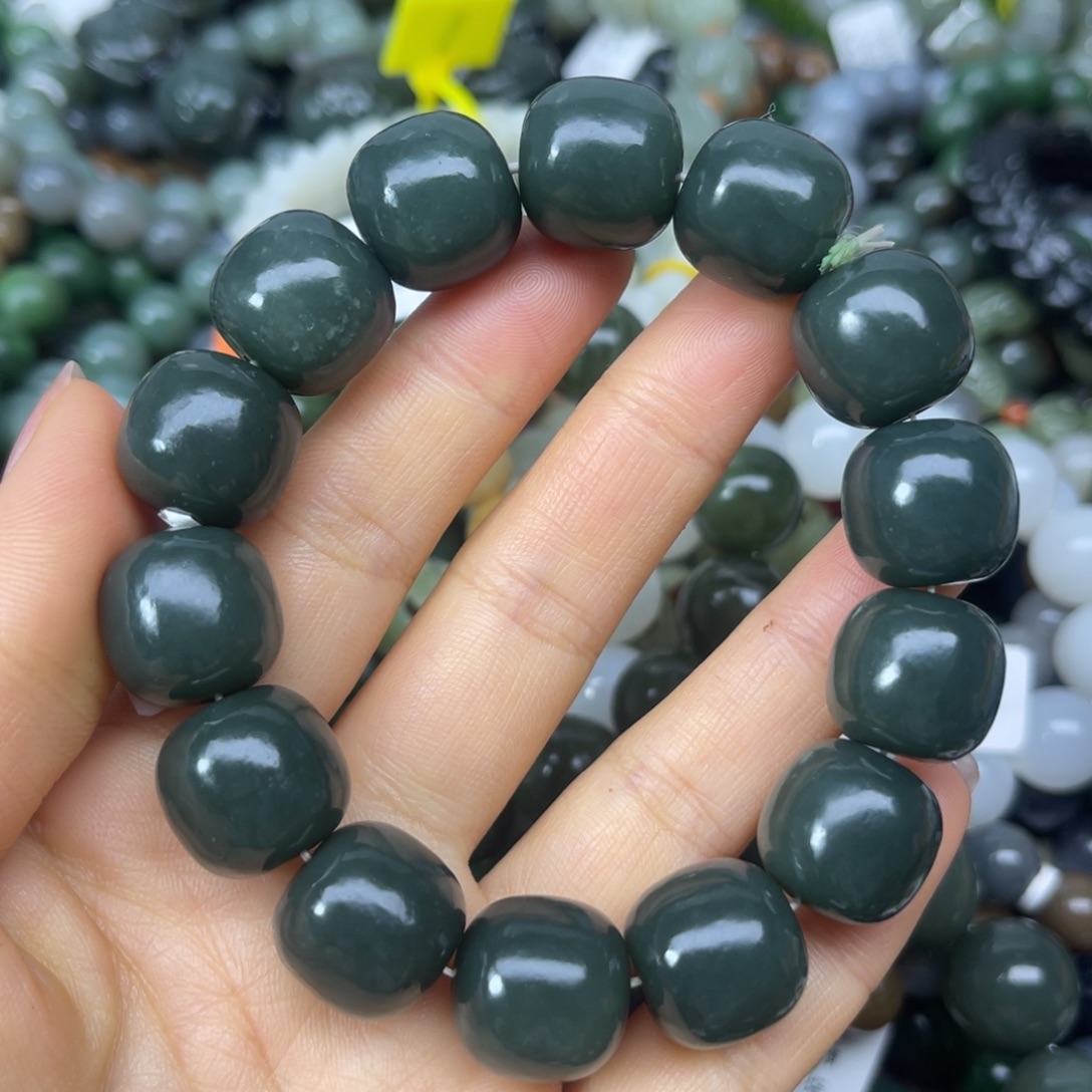 和田玉未镶嵌手链