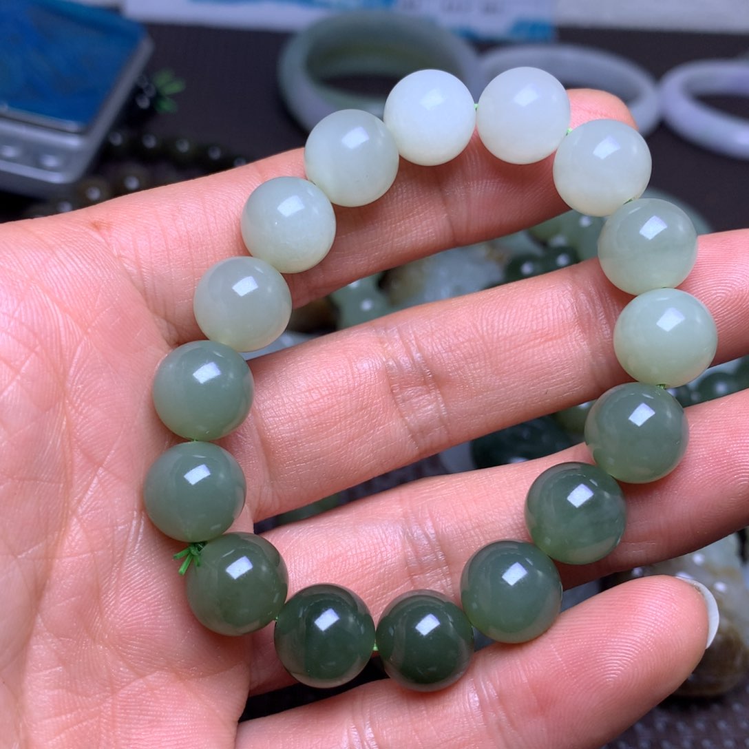 未镶嵌手串和田玉