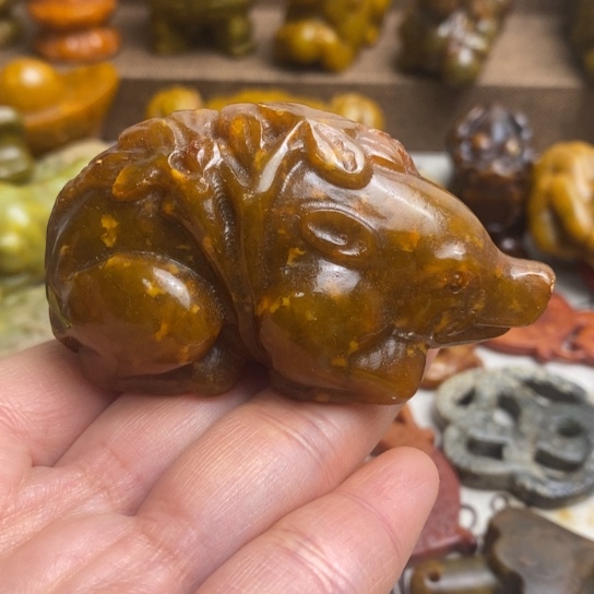 蛇纹石玉未镶嵌颈饰105