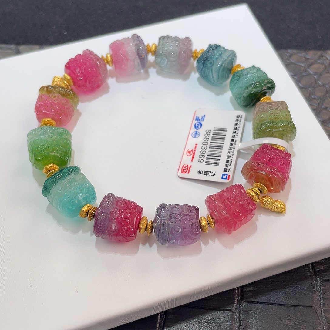 西瓜碧玺手链18K金镶嵌 精雕醒狮 高净体 11+mm