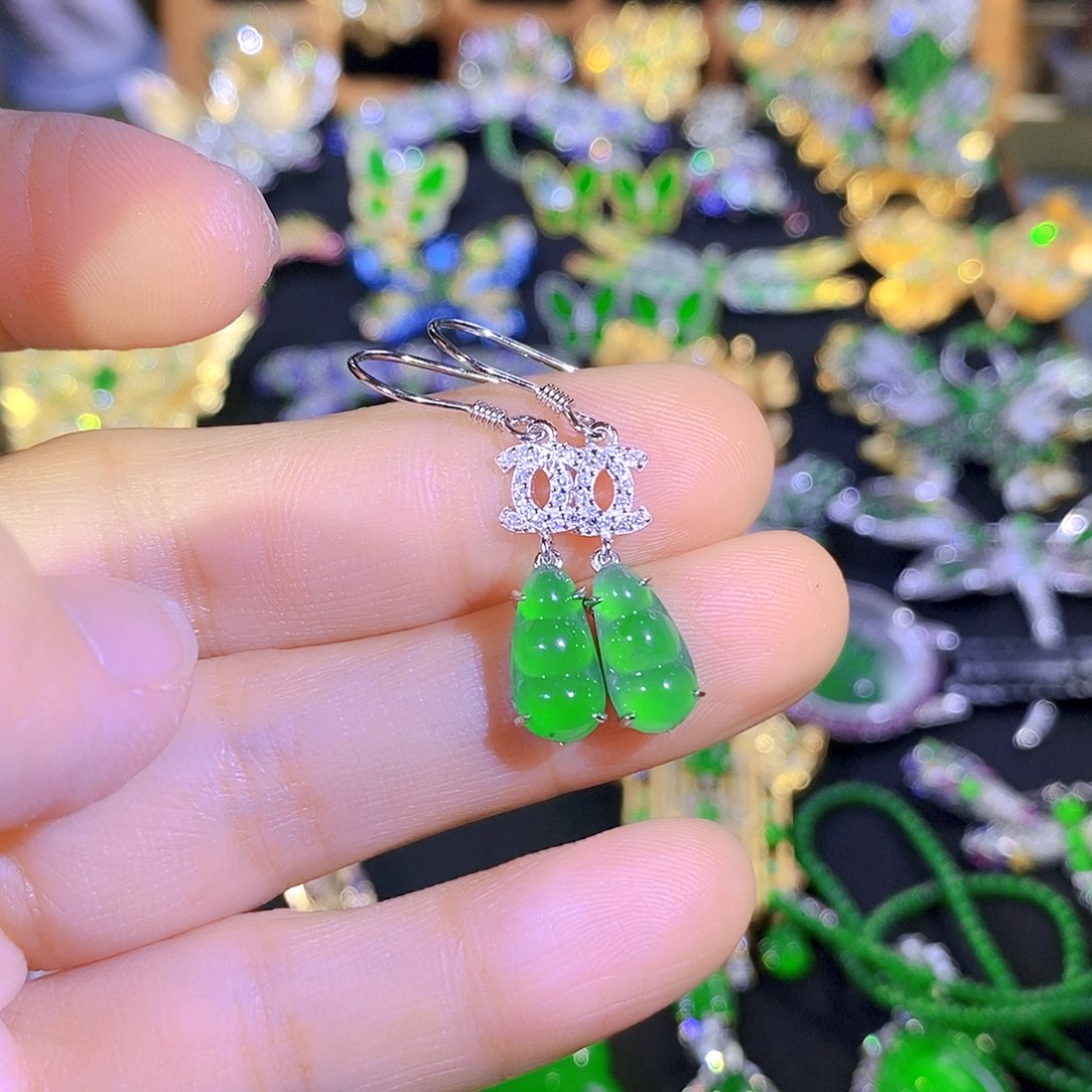 吊坠(不含链)银S925镶嵌翡翠