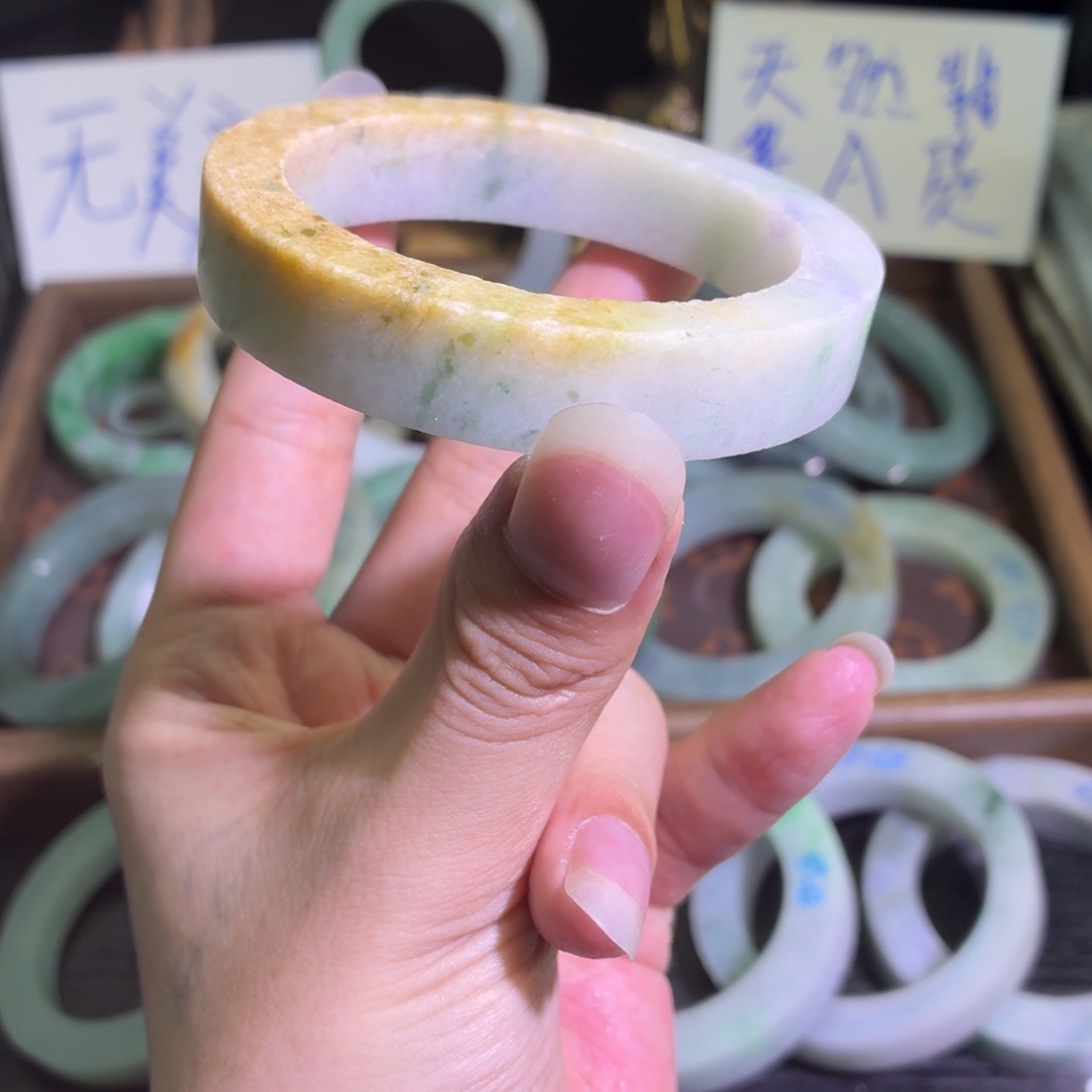 定制翡翠未镶嵌翡翠A货手镯毛胚定制