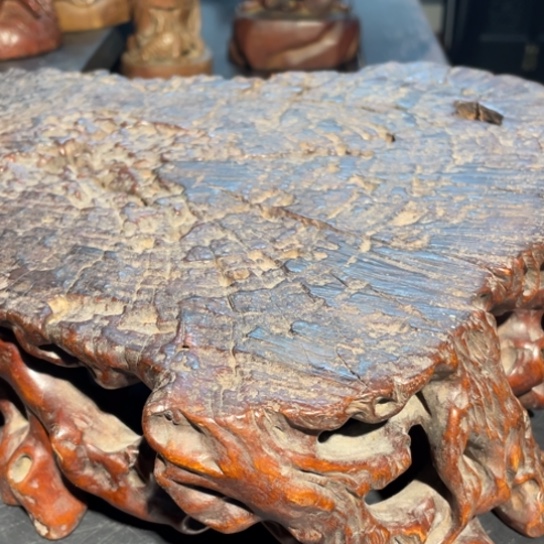 龙***）香榧木天然随形底座