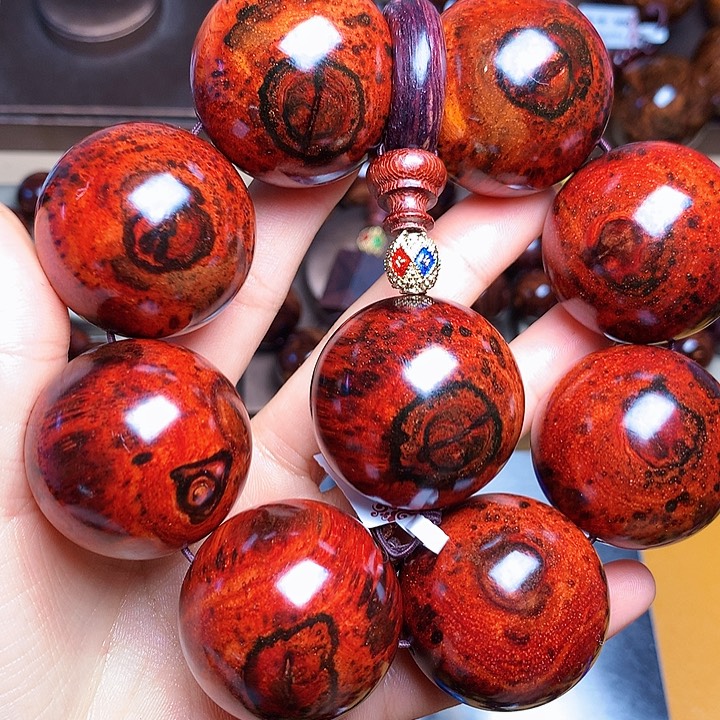 花梨木类手串/手链老挝花梨风化料土埋料3.5