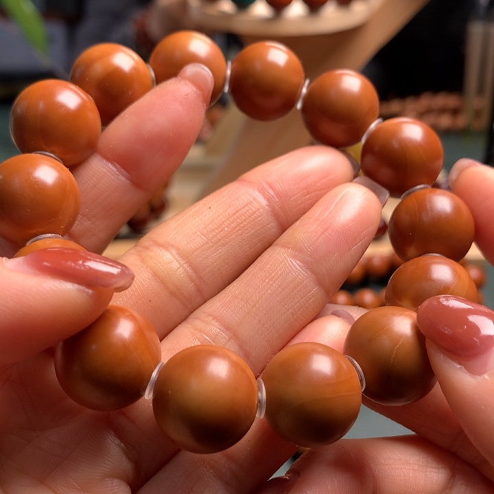 橄榄核手串小****@1.6水晶核