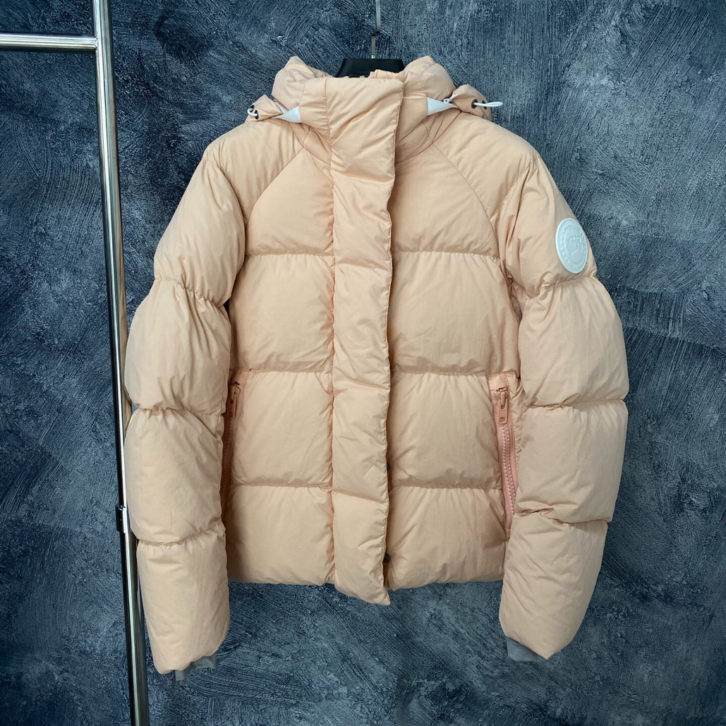 未使用 CANADA GOOSE 连帽羽绒服/日落粉/XS码/14752
