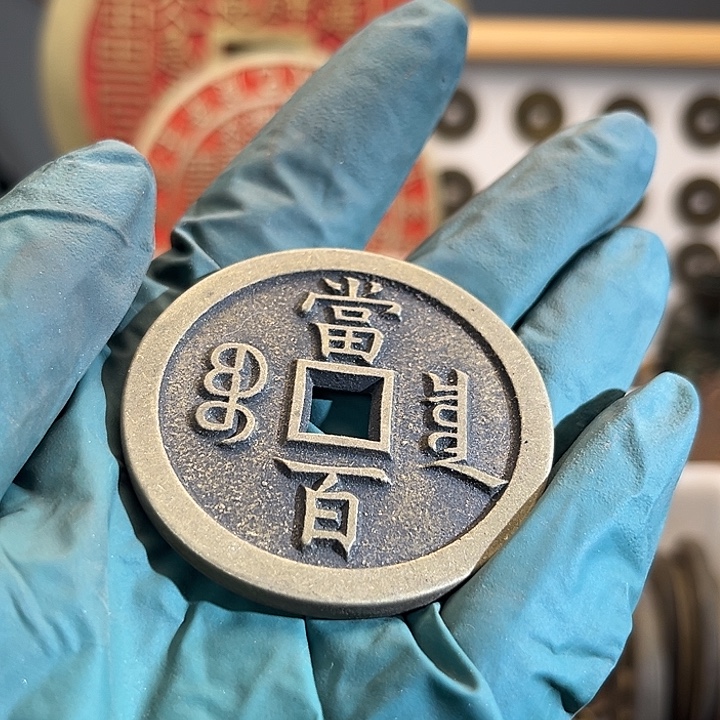 常***仪铜现代翻砂工艺作品