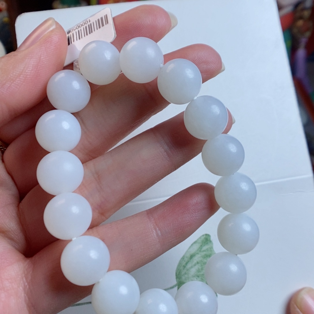 和田玉手链未镶嵌俄白