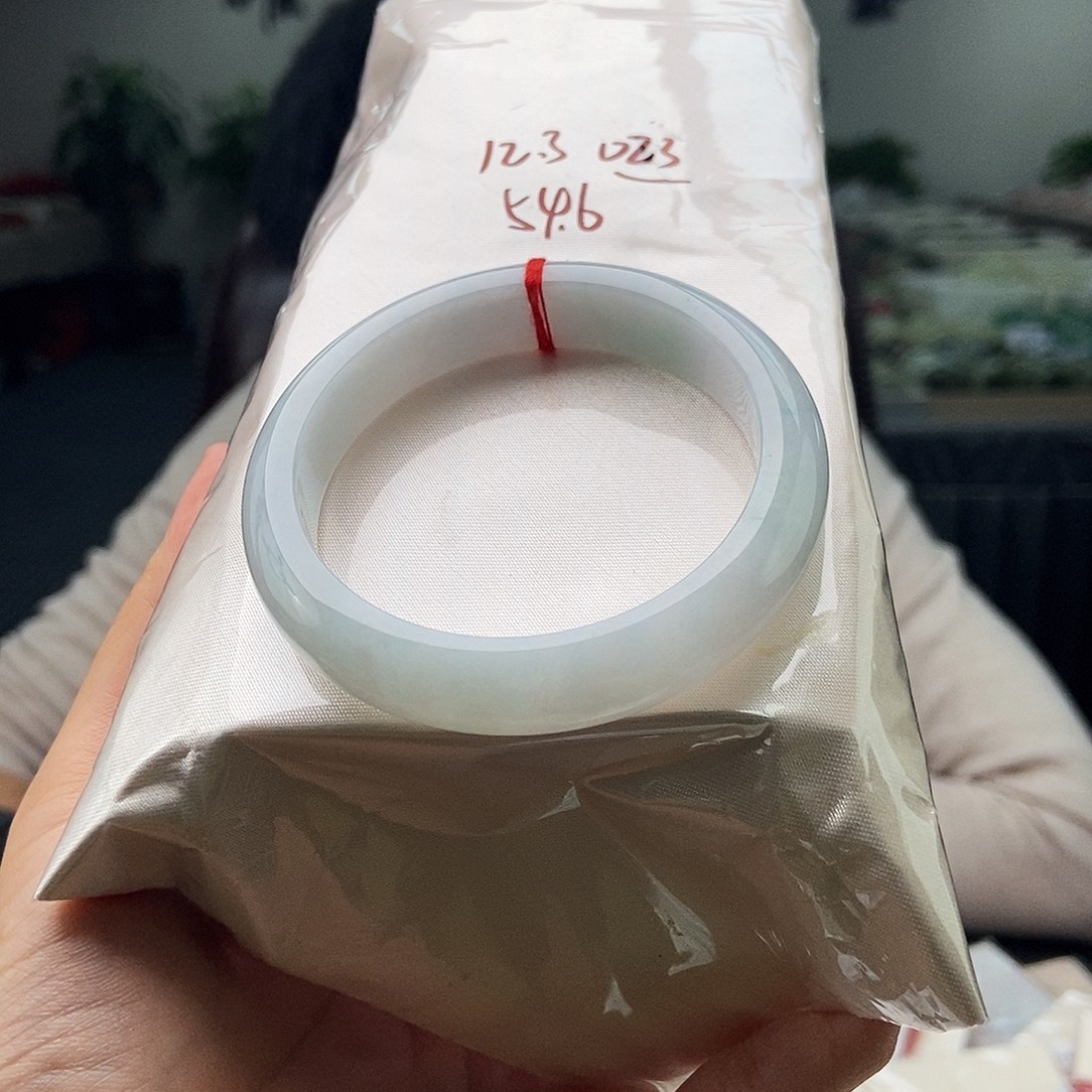 翡翠未镶嵌手镯拍一发一