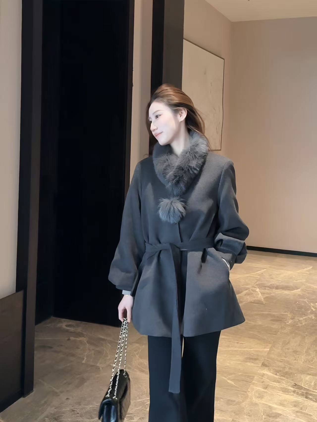 绵绵【格雷灰调】中长款设计师网红圆领羽绒大衣