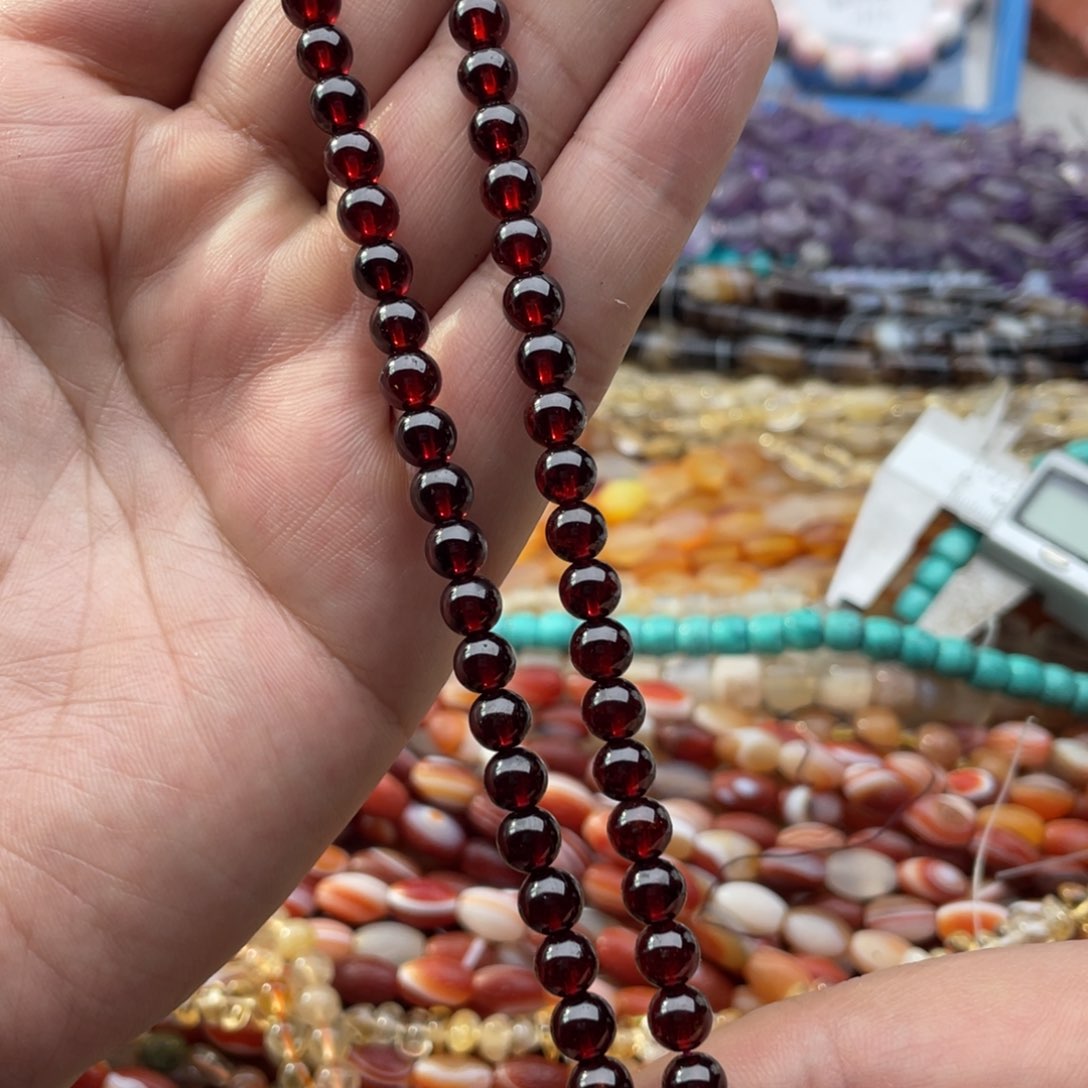 玛瑙/玉髓珠宝半成品未镶嵌一条装6mm红石榴圆珠