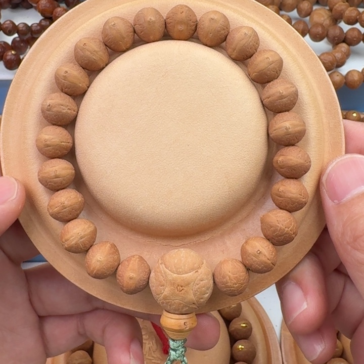 凤眼菩提手串11飞碟实心籽
