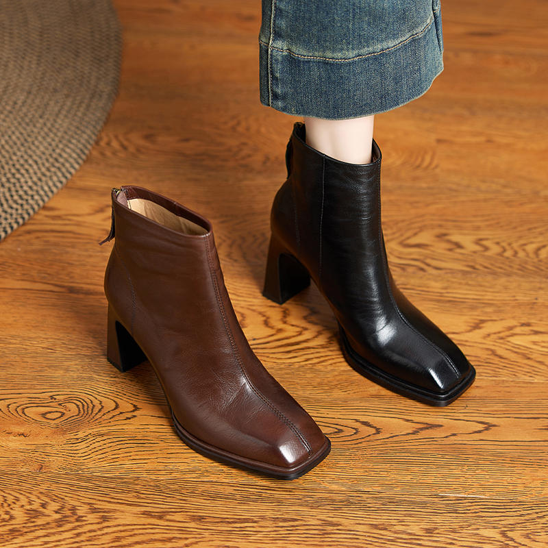 牛皮6.5厘米34-40高跟头层牛皮粗跟方头秋冬短靴纯色百搭复古靴子