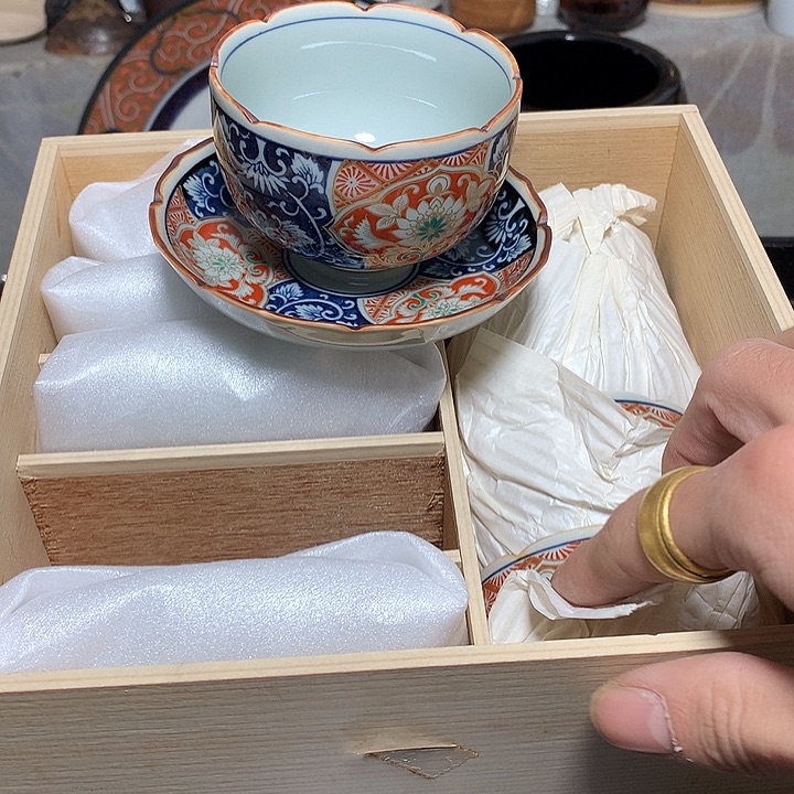 瓷片你也不要说对不起哦啊哈哈