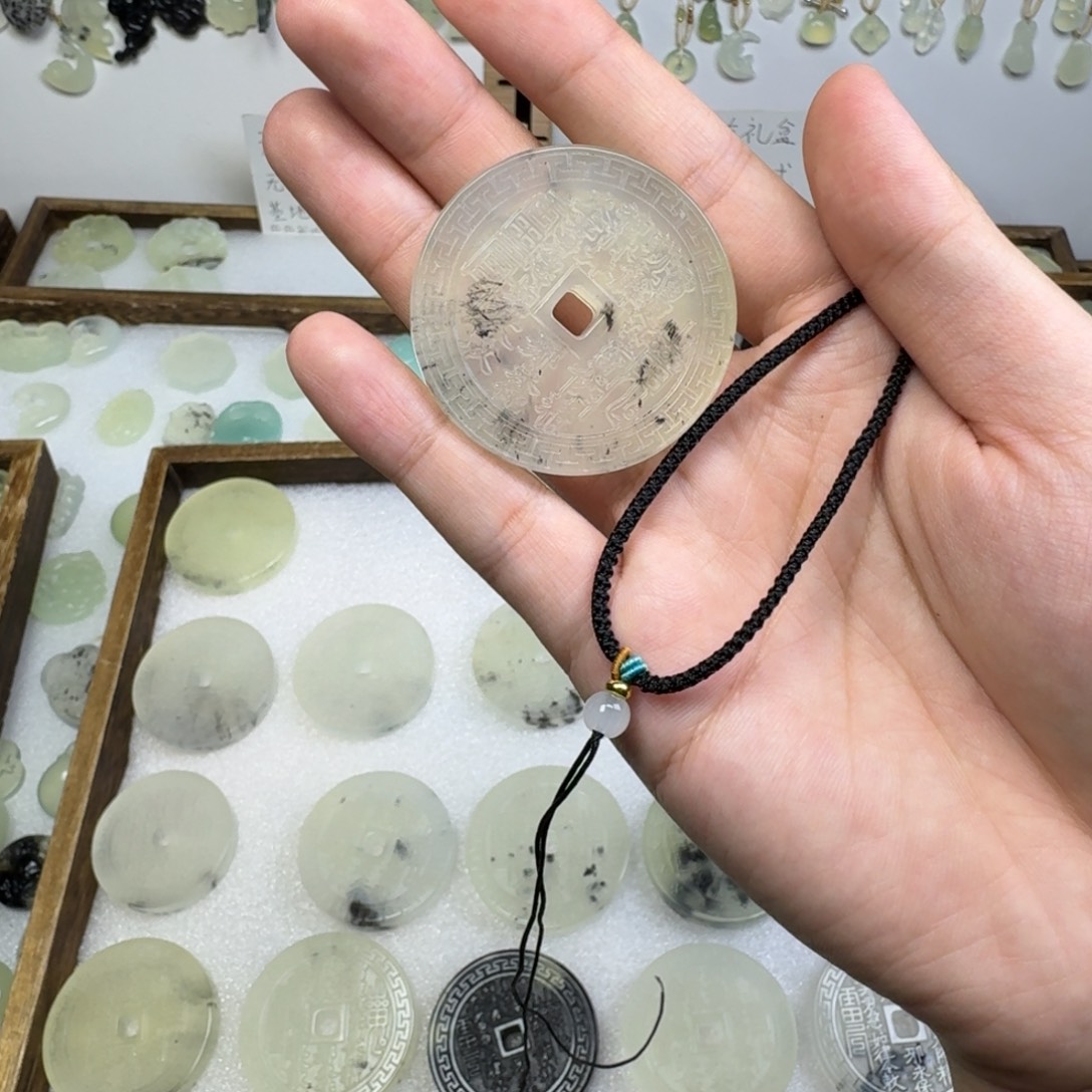 T***e蛇纹石玉未镶嵌项链