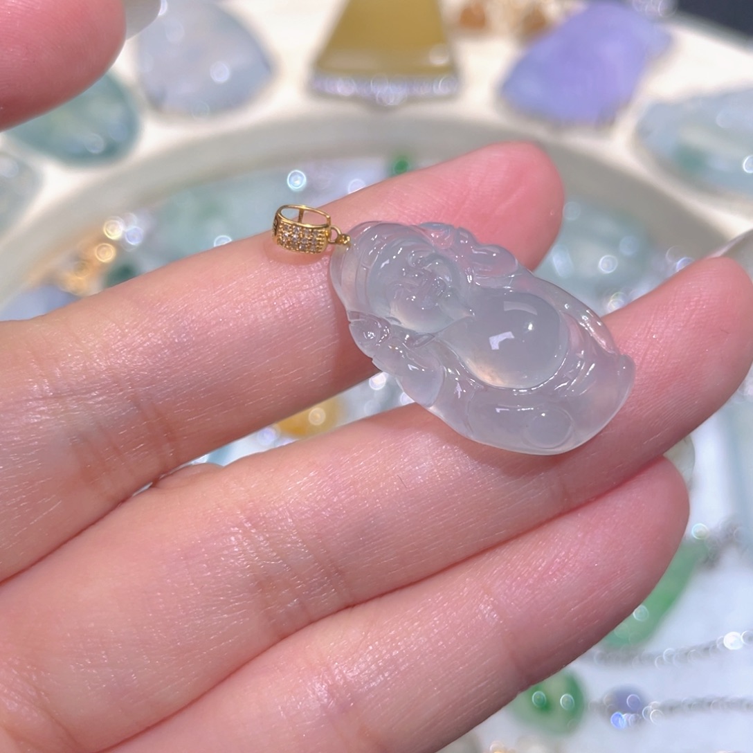 颈饰18K金镶嵌翡翠翡翠