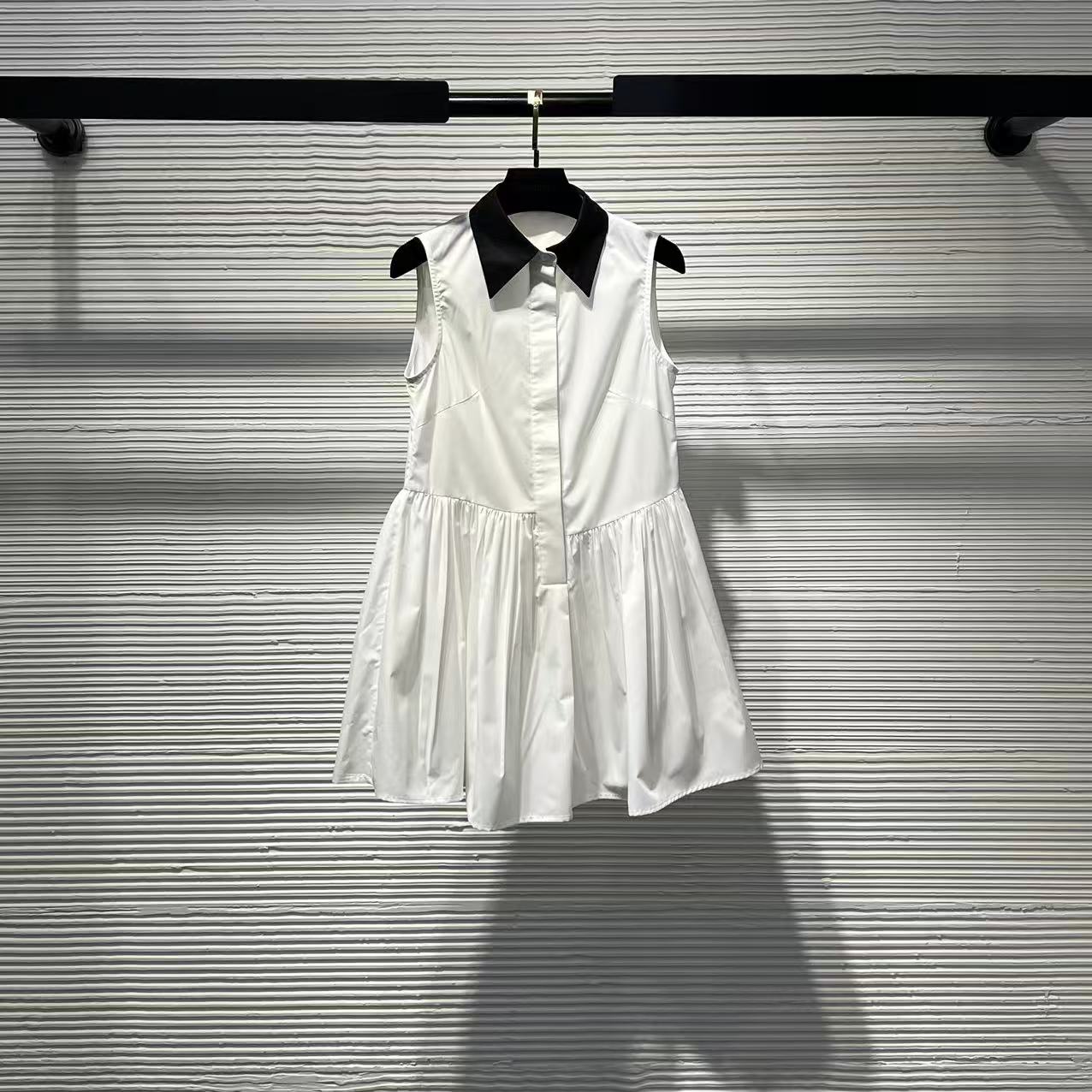 夏季2025夏季基本款连衣裙休闲白色时尚气质A210