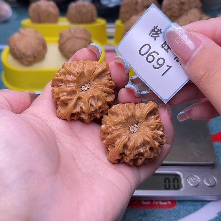 文玩核桃把件龙门涧40.0691