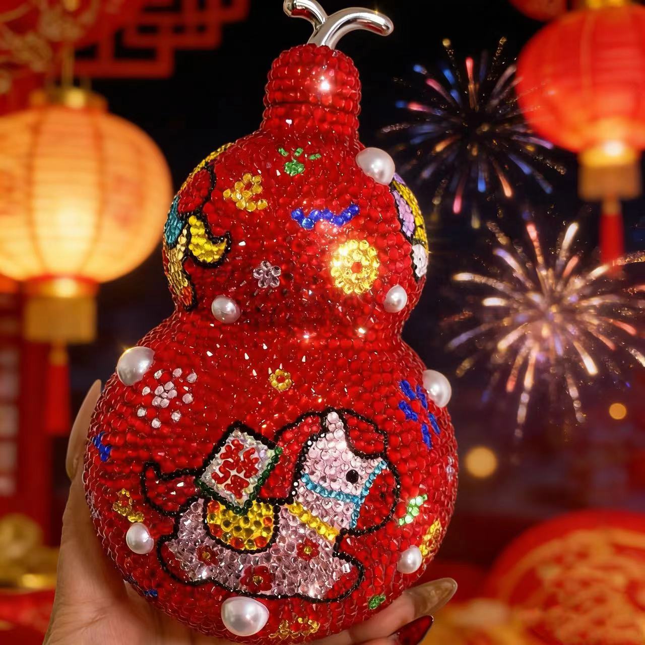 手工贴钻时尚饰品满钻葫芦杯子