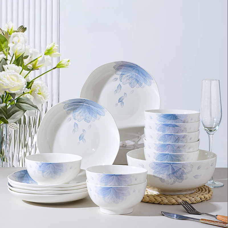 【蓝色梦境】新款5碗10只8盘8只1汤碗1汤勺20件套新骨瓷轻奢套装