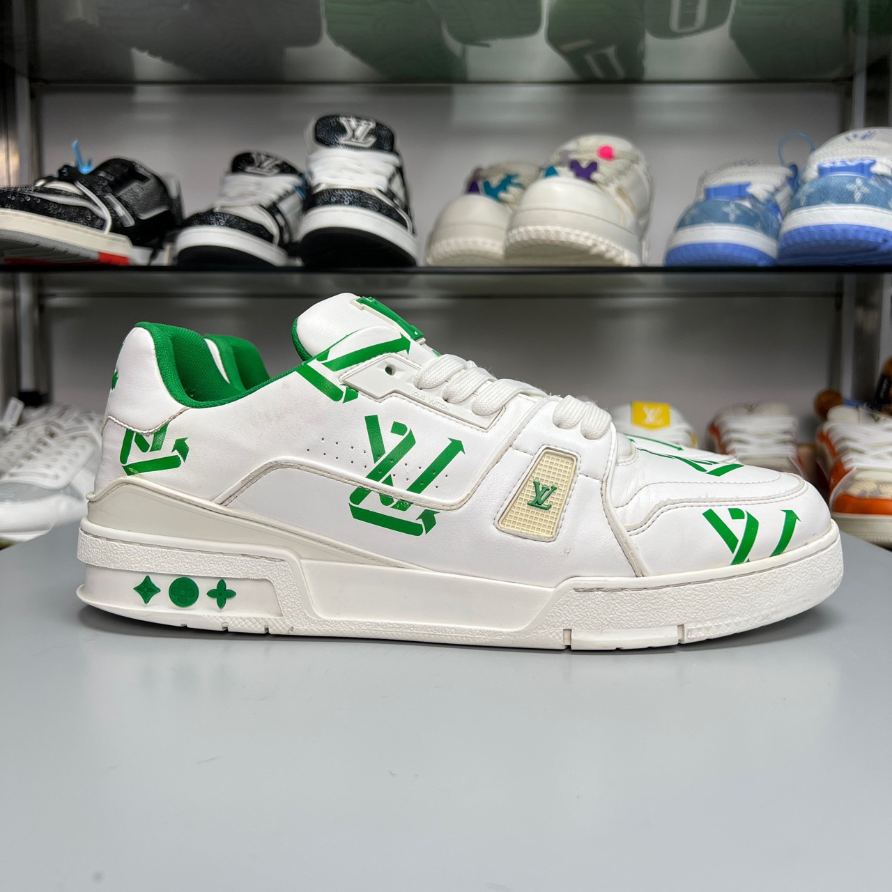 95新 LouisVuitton/路易威登 TRAINER 环保绿 尺码/44 YH11579