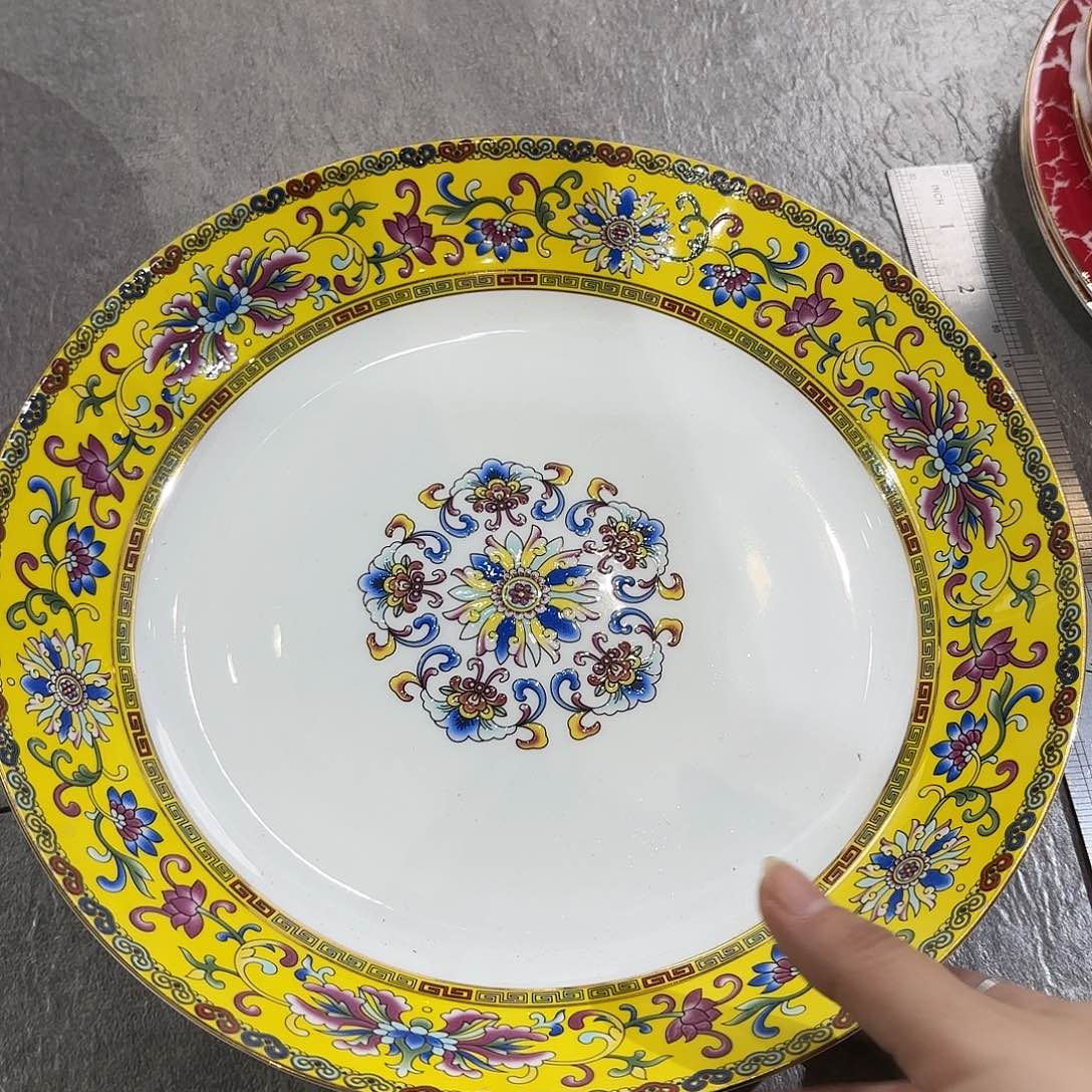 骨瓷珐琅彩工艺制作