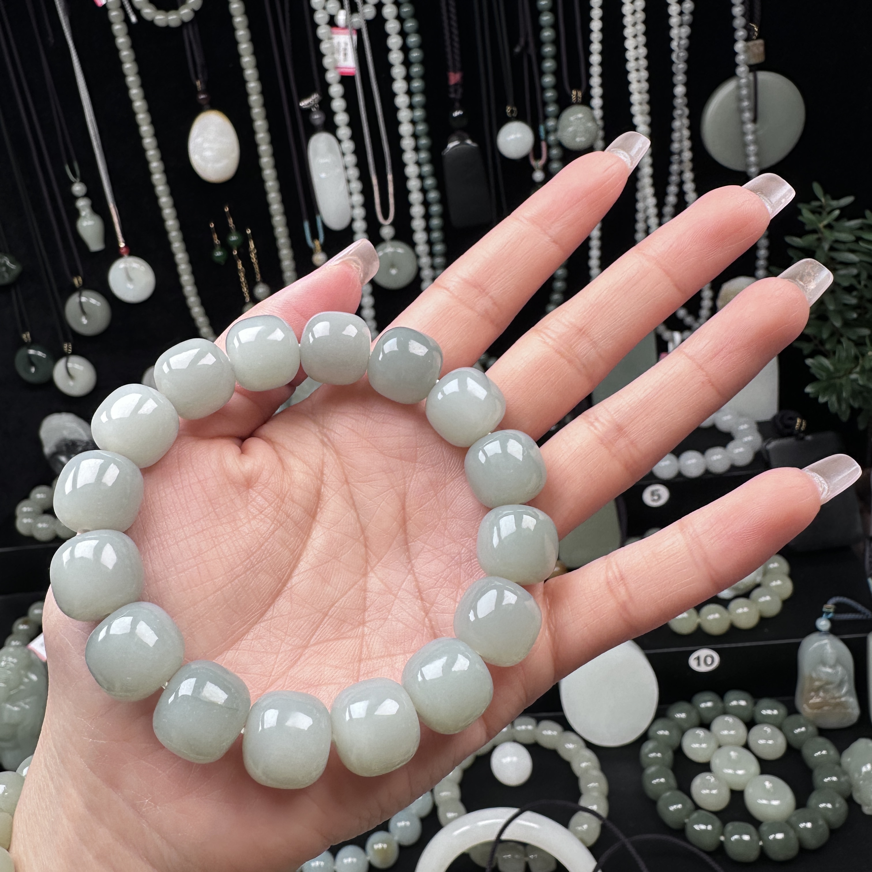 天然和田玉新疆且末天空蓝老型卡14