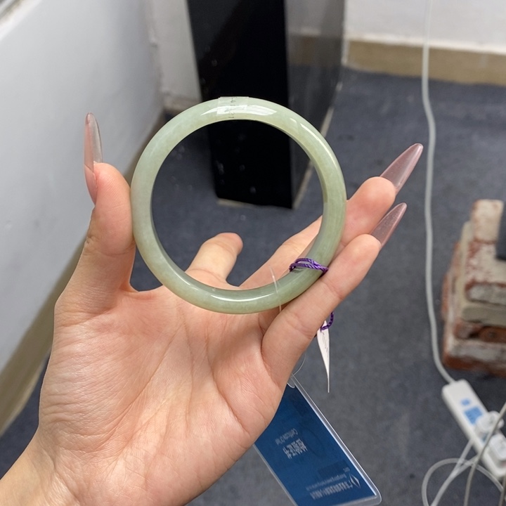 翡翠手镯未镶嵌起**.57圈口
