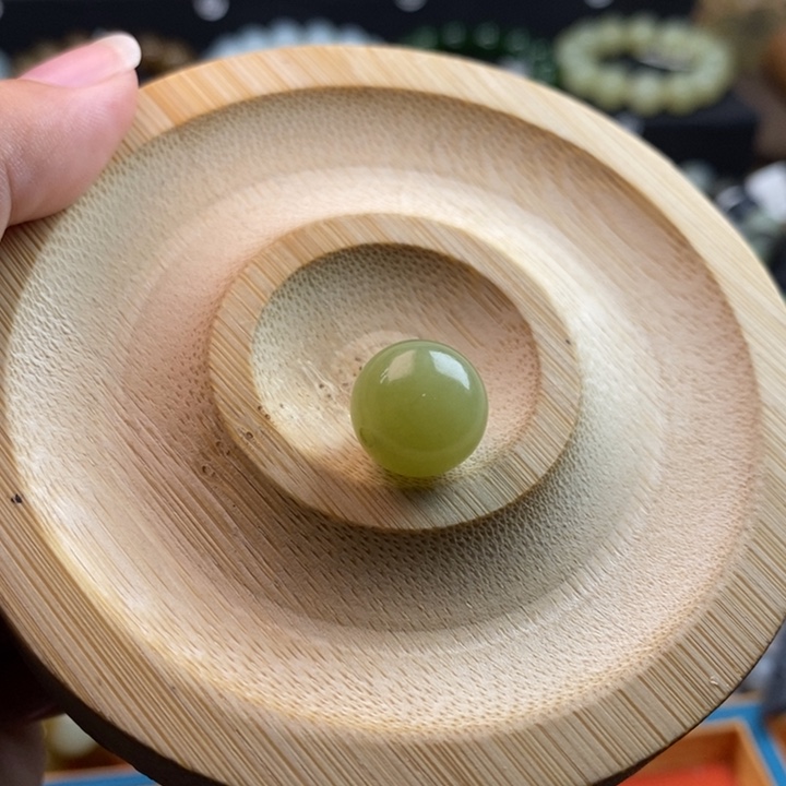 手串未镶嵌和田玉L卡14
