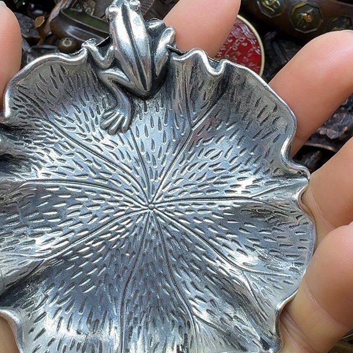 铜铜的是什么情况吧