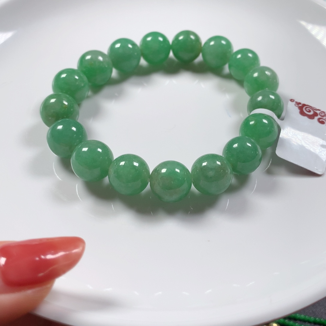 翡翠未镶嵌颈饰手串