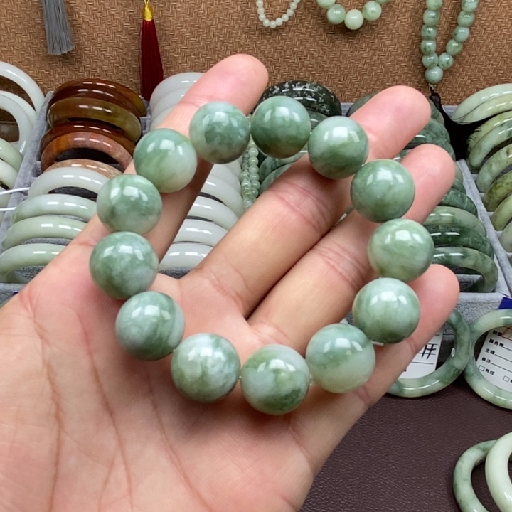 蛇纹石玉未镶嵌手链