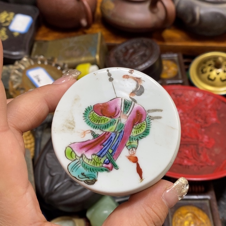 龄***镇陶陶瓷艺术品的制作