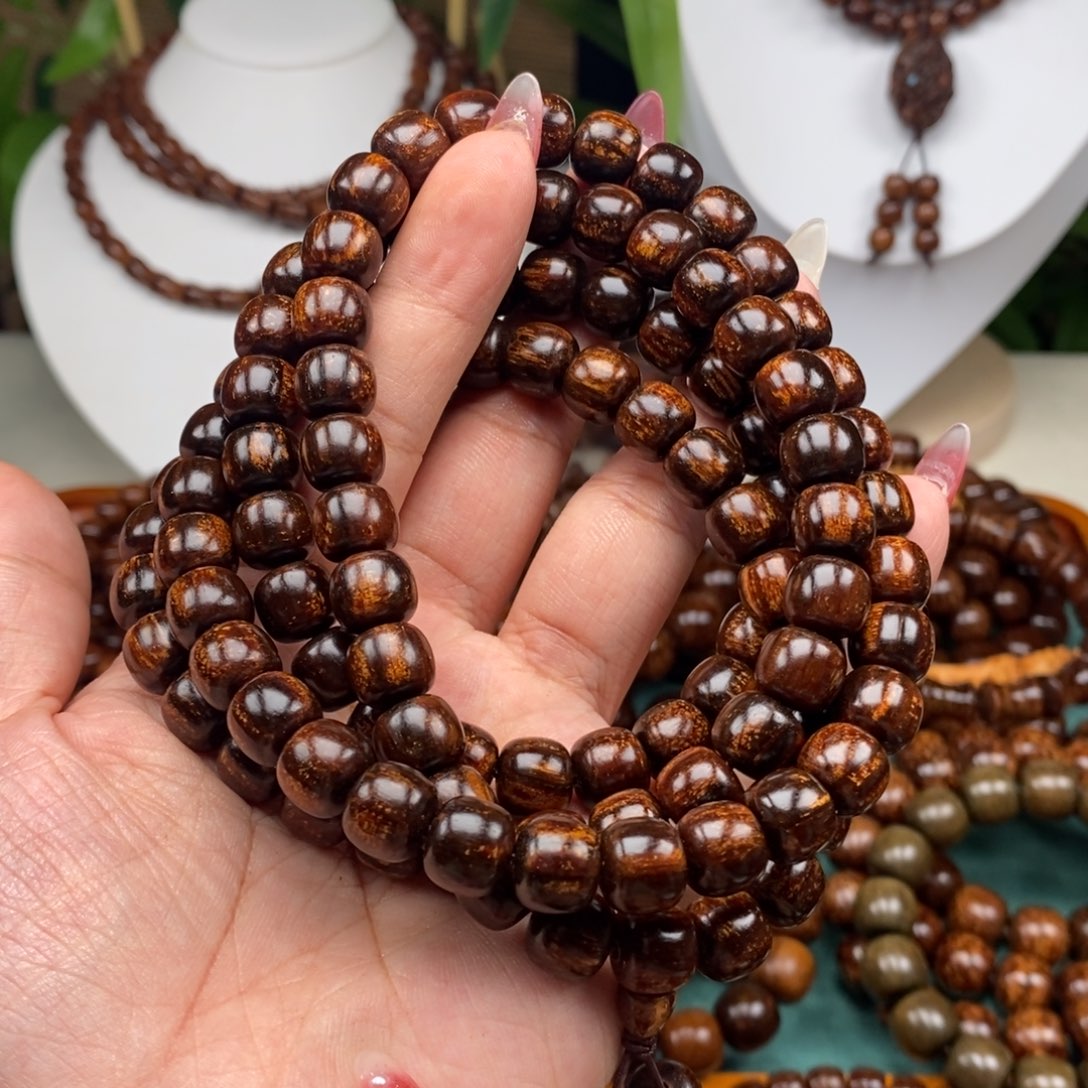 贡木手串/手链贡木9×10血珀洒金