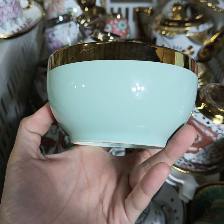 摆件陶瓷默认微瑕发四个。。。。。