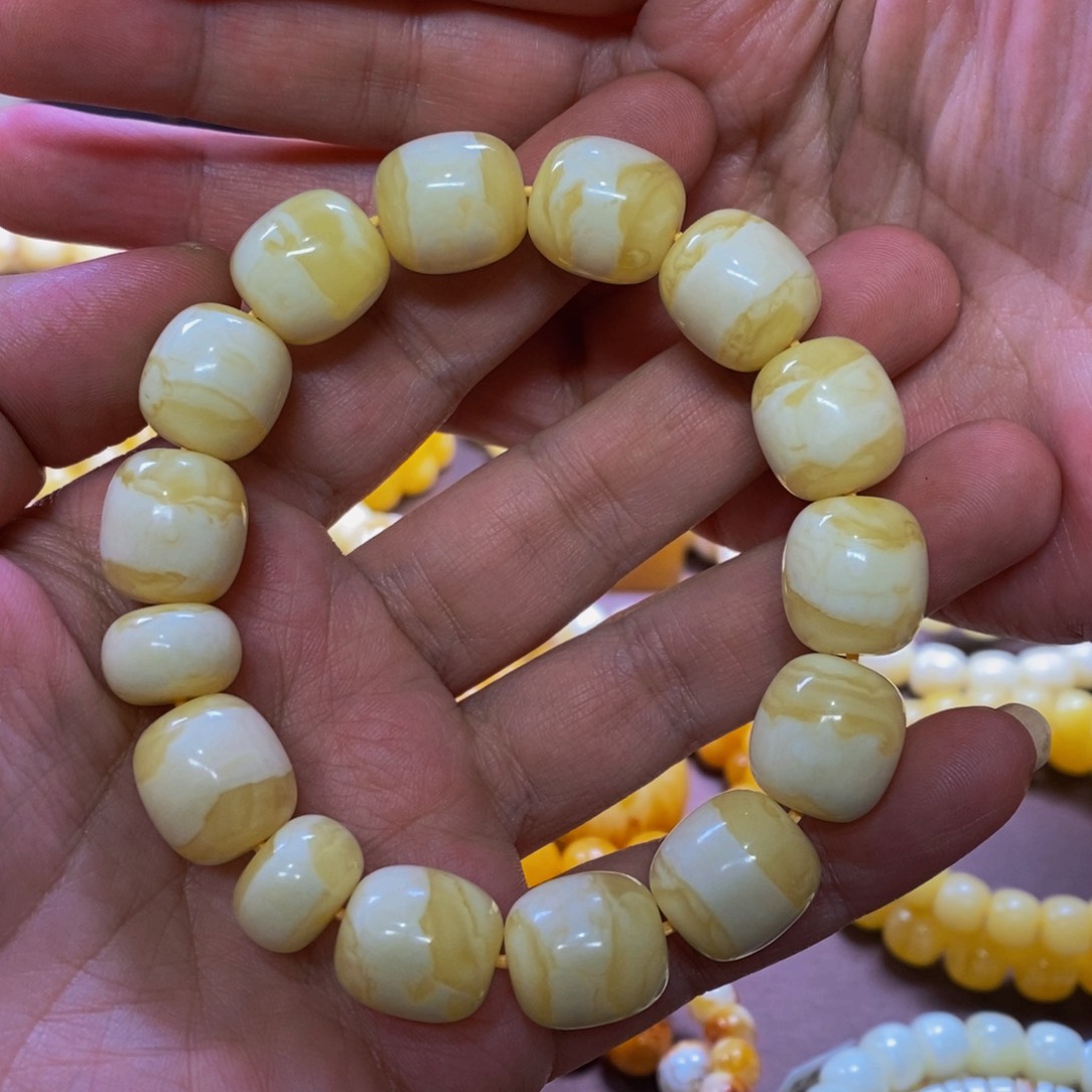 琥珀裸石未镶嵌焦皮料14mm同料一线天桶珠手串