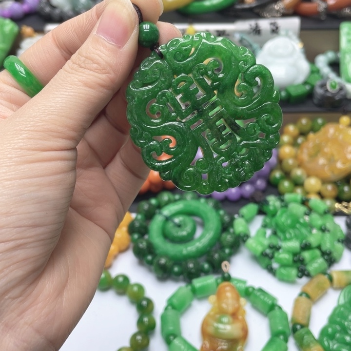 翡翠未镶嵌颈饰项链58