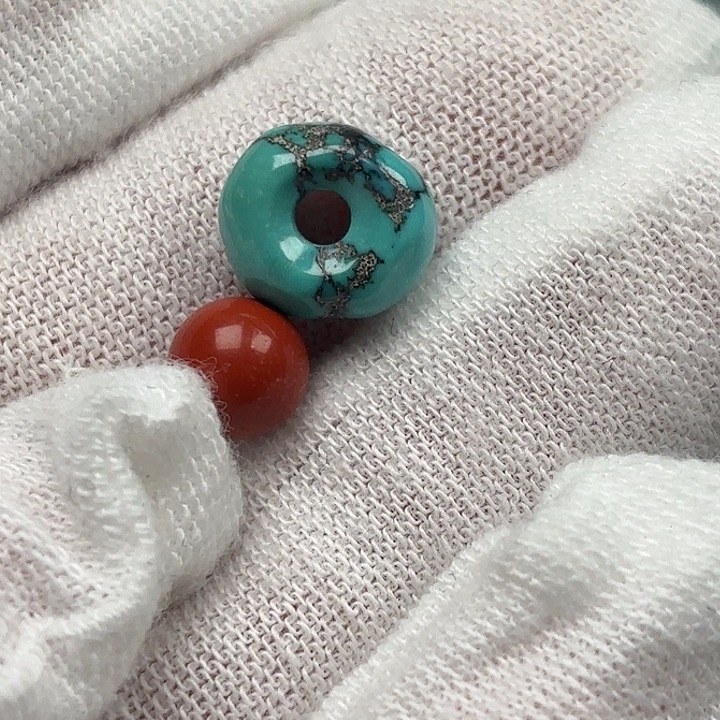 南红玛瑙未镶嵌珠宝奇石