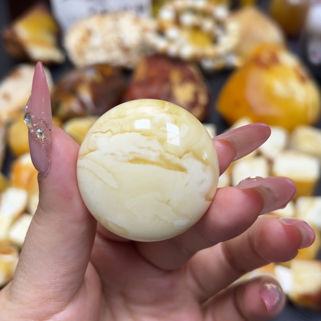 定制琥珀未镶嵌蜜蜡