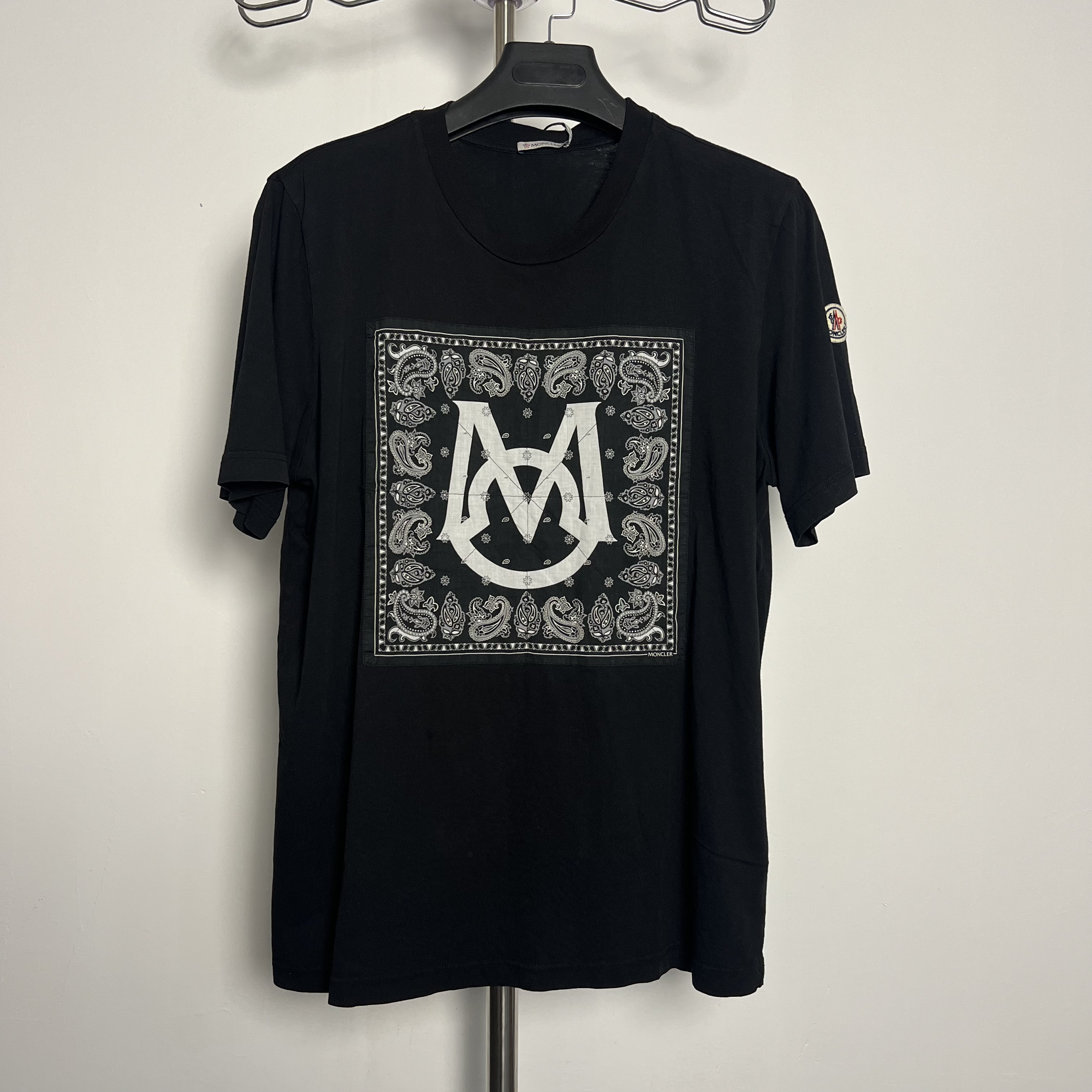 99新 MONCLER 24Ss早春新款/黑色/腰果花纹/L码/0140