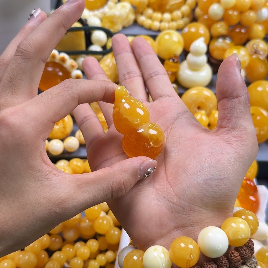 琥珀珠宝奇石未镶嵌葫芦