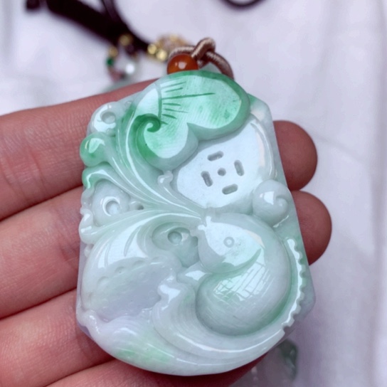 翡翠吊坠(不含链)未镶嵌