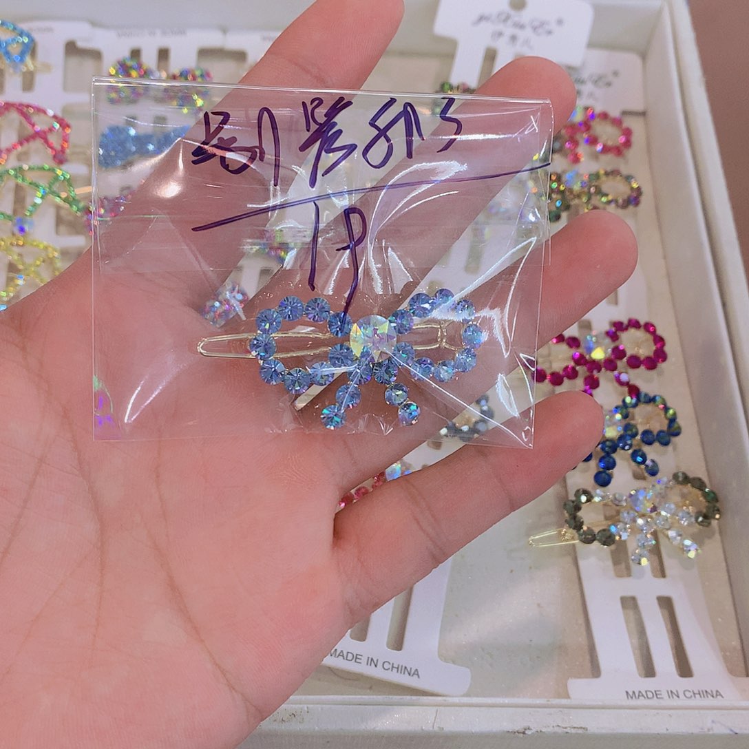 仿水晶锌合金蝴蝶结