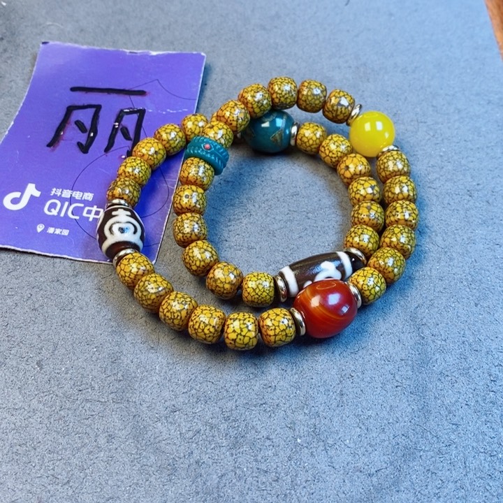 星月菩提吊坠鲍*琴星月菩提