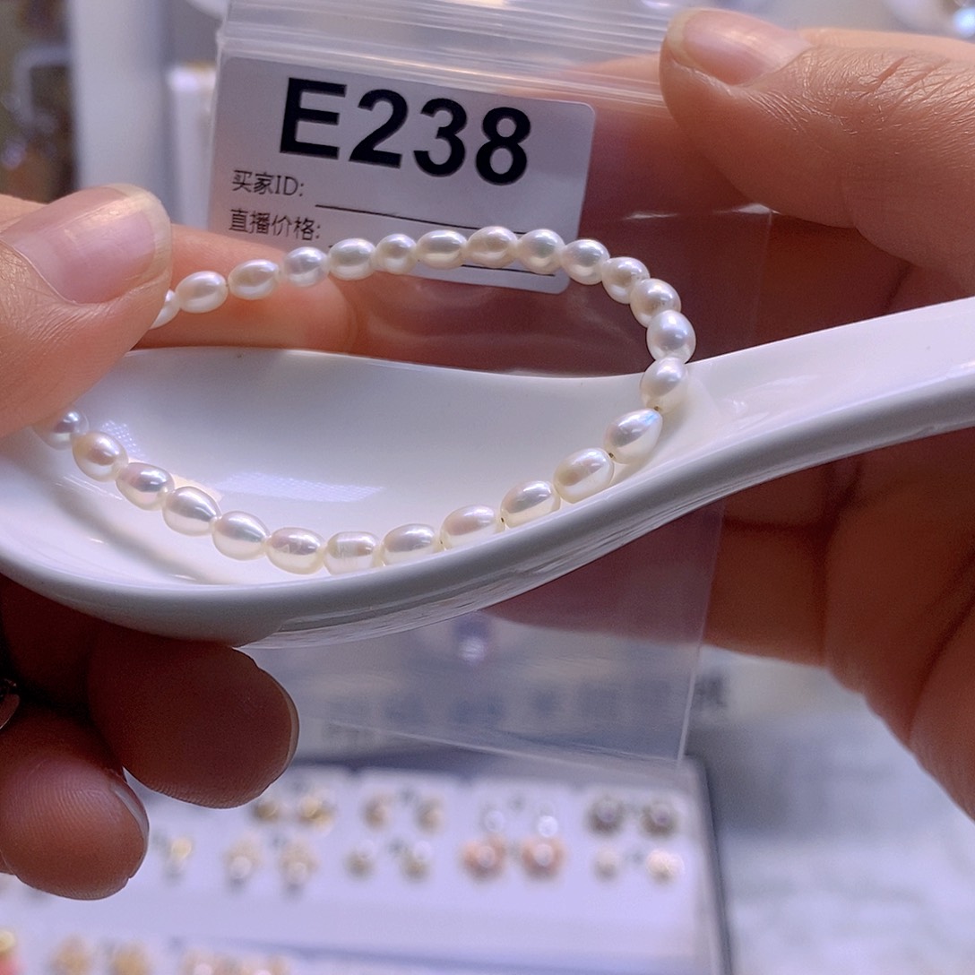 淡水珍珠手绳未镶嵌