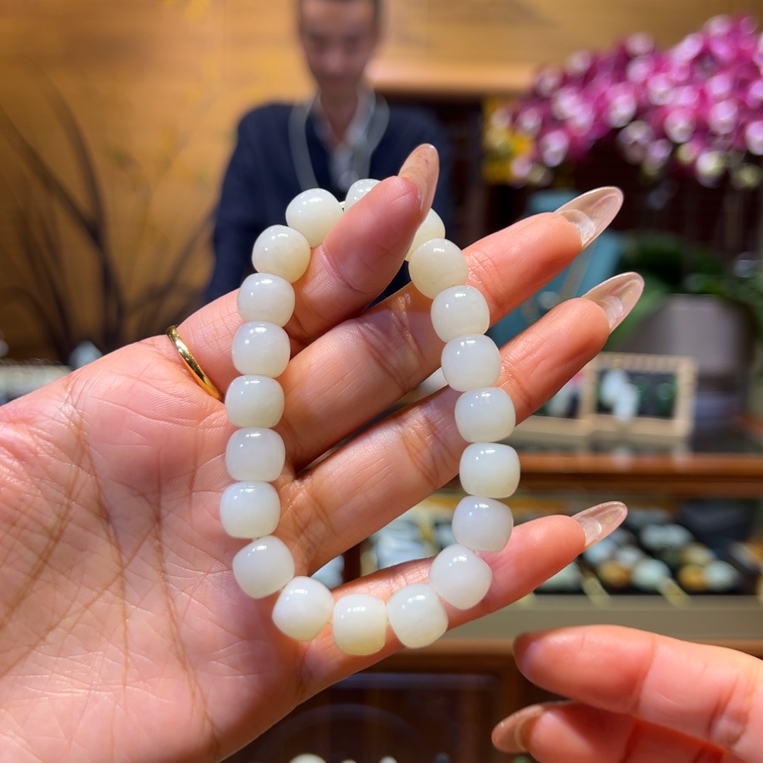 和田玉手链未镶嵌